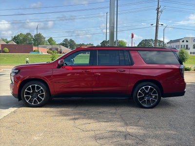 2025 Chevrolet Suburban RST