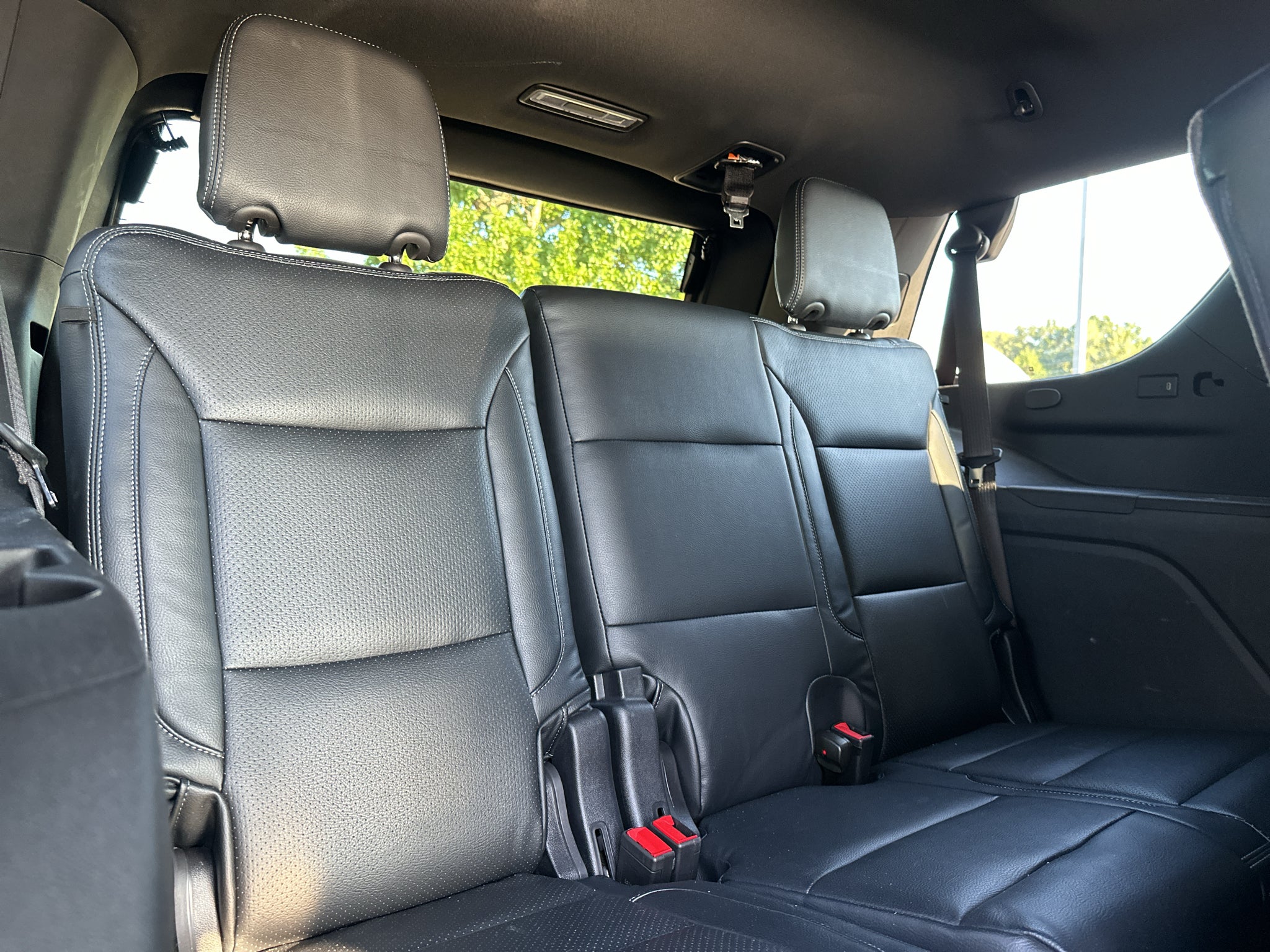 2025 Chevrolet Tahoe LS