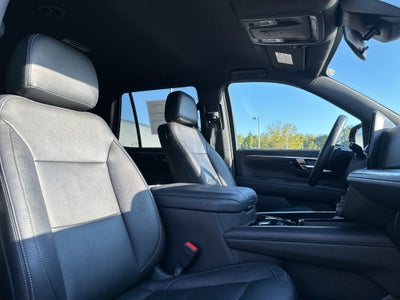 2025 Chevrolet Tahoe LS