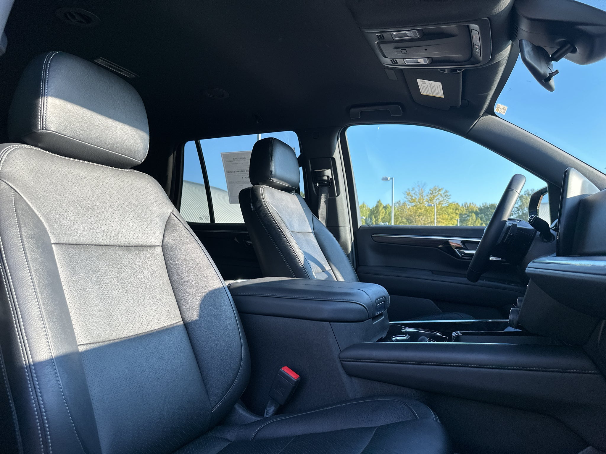 2025 Chevrolet Tahoe LS