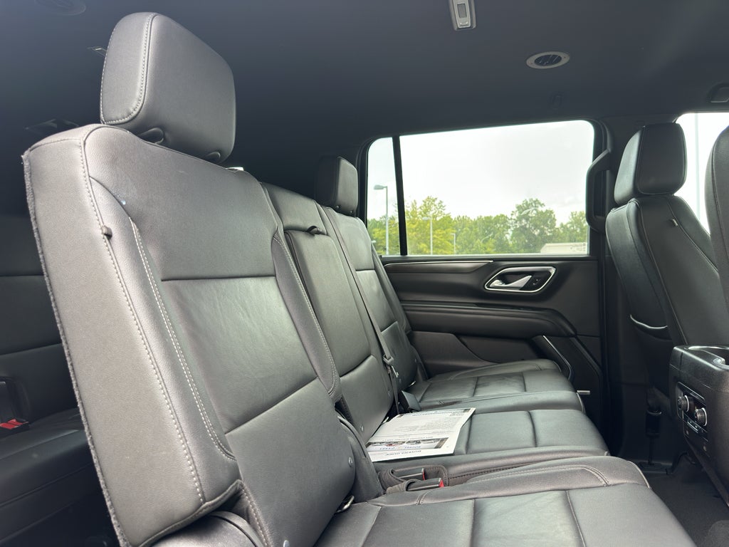 2021 Chevrolet Suburban LT