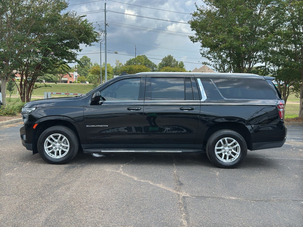 2021 Chevrolet Suburban LT