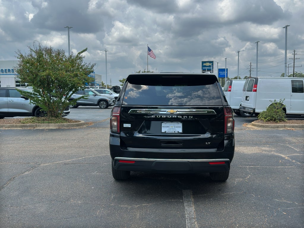 2021 Chevrolet Suburban LT