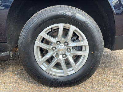 2022 Chevrolet Suburban LS