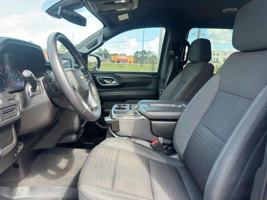 2022 Chevrolet Suburban LS