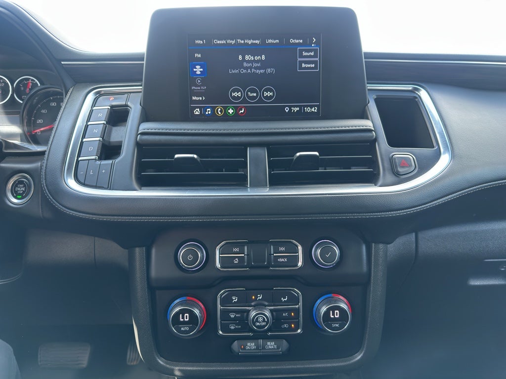 2022 Chevrolet Suburban LS