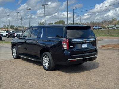 2022 Chevrolet Suburban LS