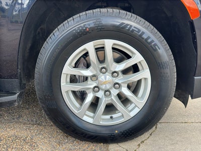 2022 Chevrolet Suburban LS