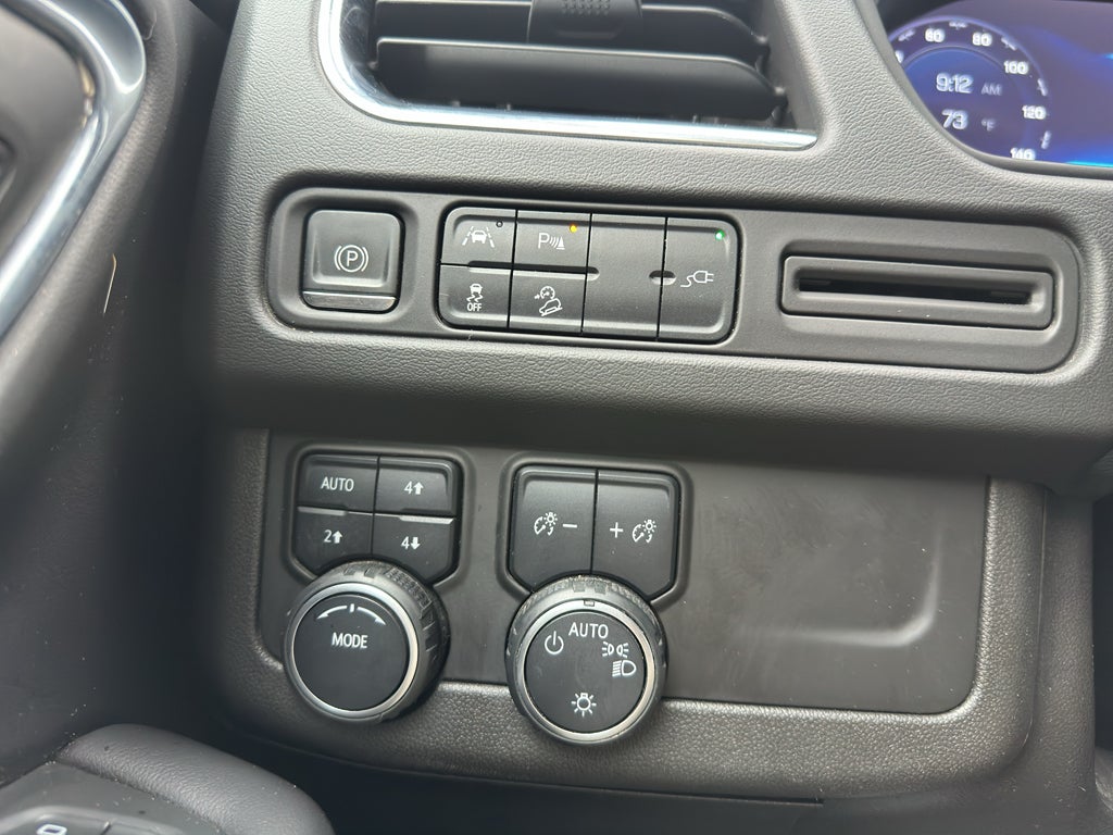 2022 Chevrolet Suburban Premier