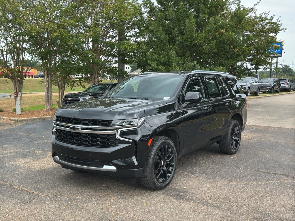 2023 Chevrolet Tahoe LS