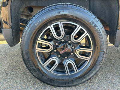 2022 GMC Sierra 2500 HD AT4