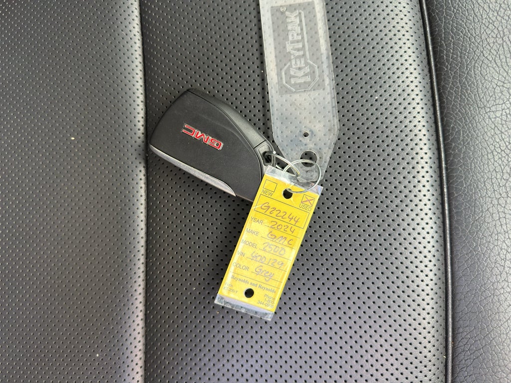 2024 GMC Sierra 2500 HD Denali