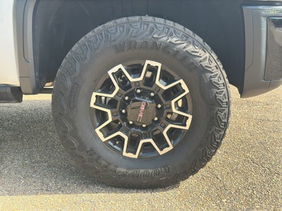 2024 GMC Sierra 2500 HD AT4X