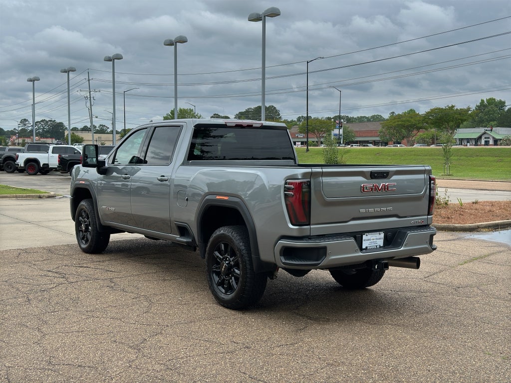 2025 GMC Sierra 2500 HD AT4