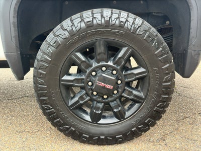 2025 GMC Sierra 2500 HD AT4