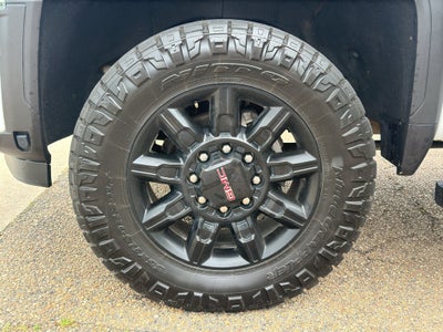 2025 GMC Sierra 2500 HD AT4