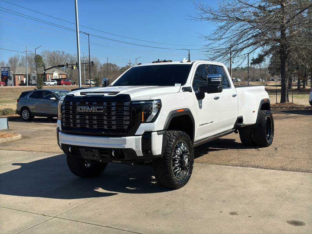 2025 GMC Sierra 3500 HD Denali Ultimate DRW