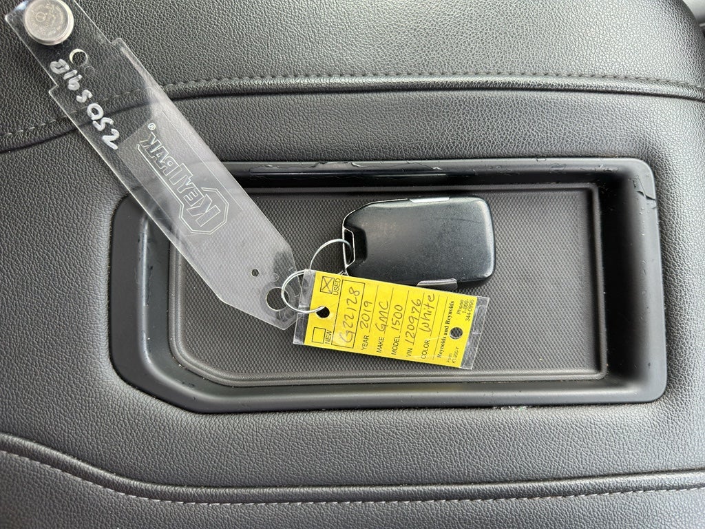 2019 GMC Sierra 1500 SLT