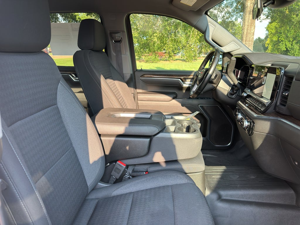 2023 GMC Sierra 1500 SLE