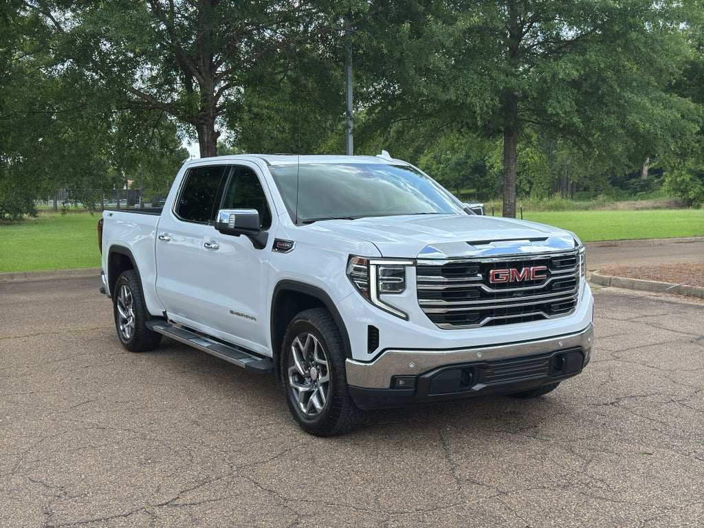 2022 GMC Sierra 1500 SLT