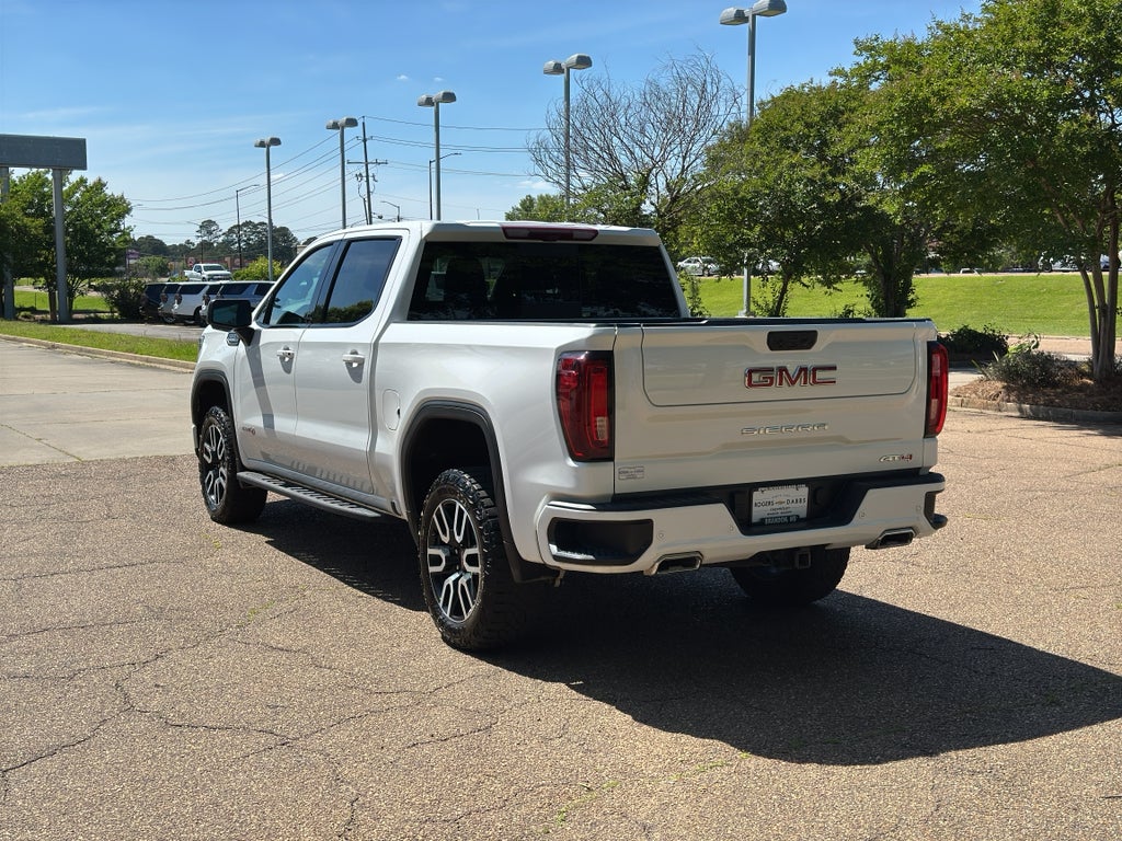 2024 GMC Sierra 1500 AT4