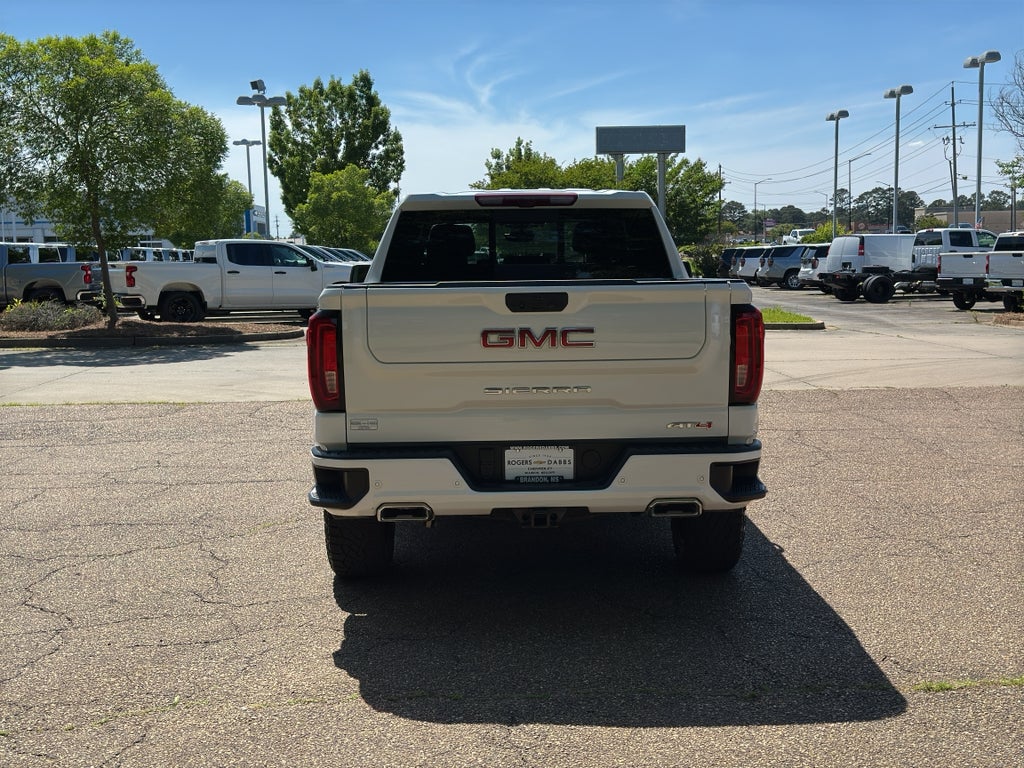 2024 GMC Sierra 1500 AT4
