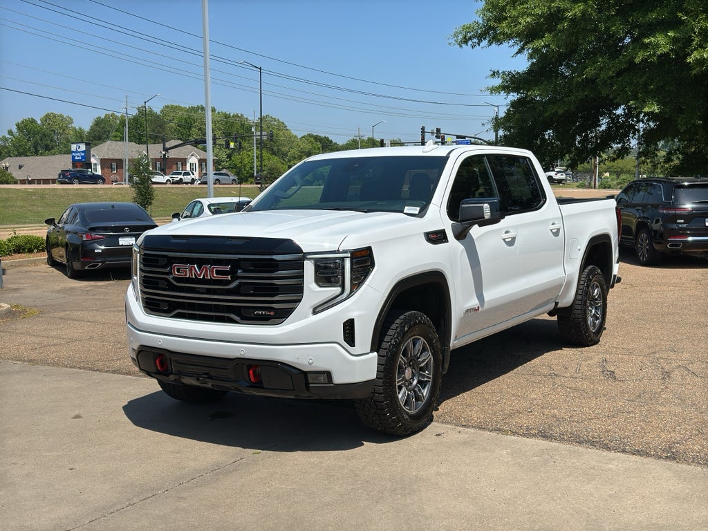 2025 GMC Sierra 1500 AT4
