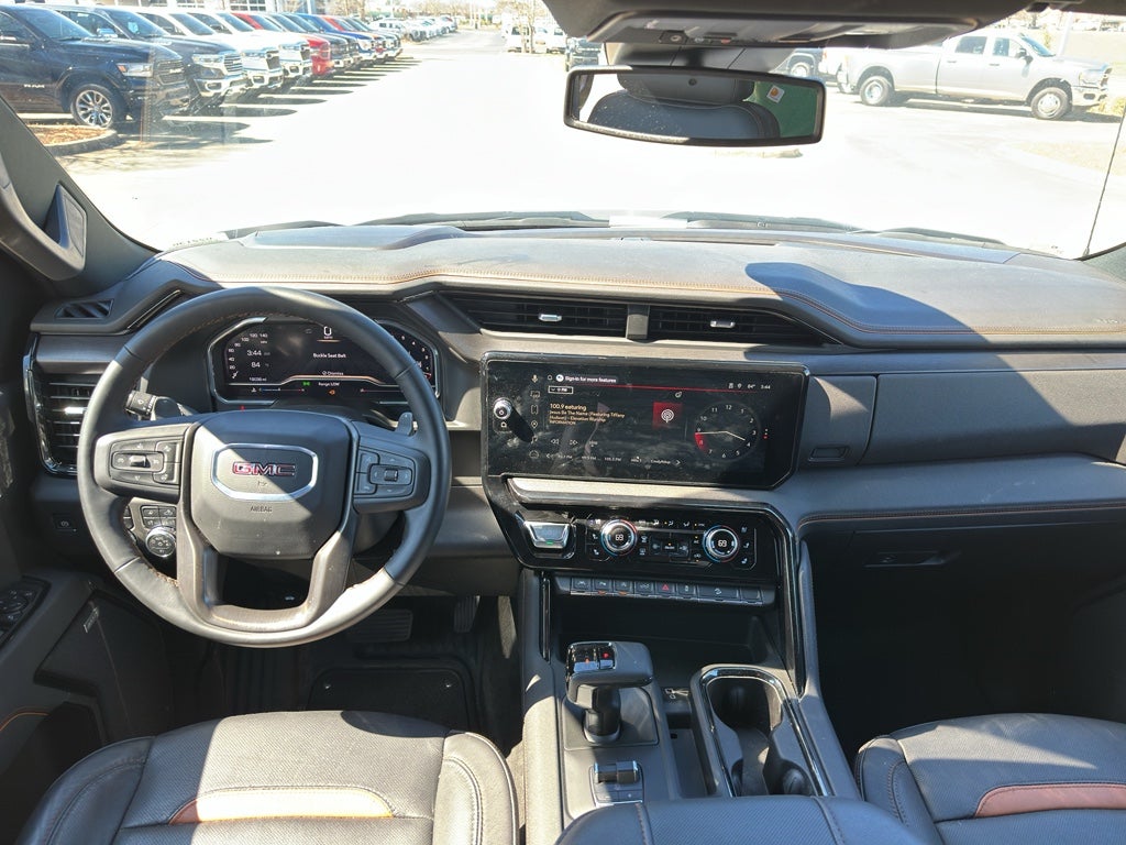 2025 GMC Sierra 1500 AT4