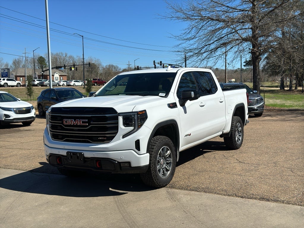 2025 GMC Sierra 1500 AT4