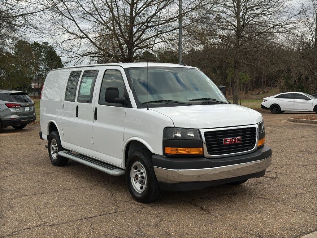 2024 GMC Savana Cargo 2500 Work Van