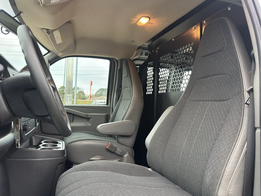 2024 GMC Savana Cargo 2500 Work Van