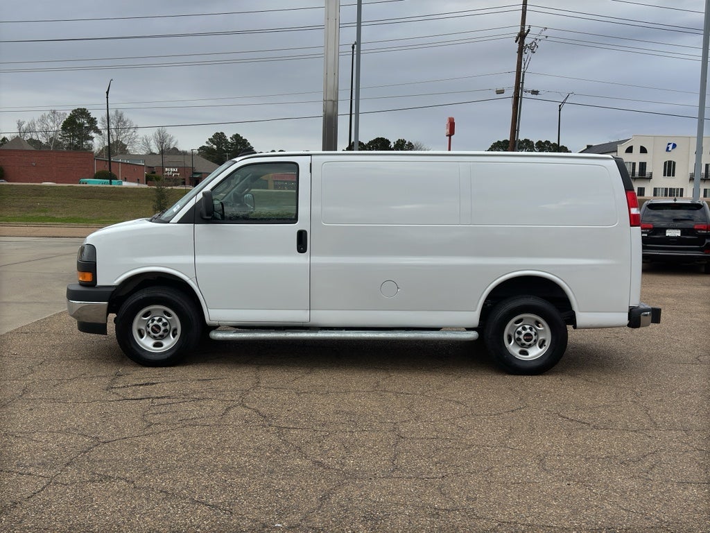 2024 GMC Savana Cargo 2500 Work Van