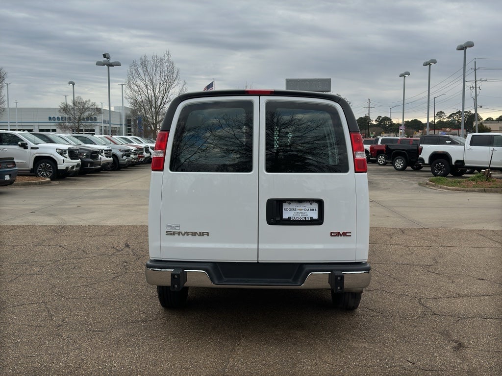 2024 GMC Savana Cargo 2500 Work Van