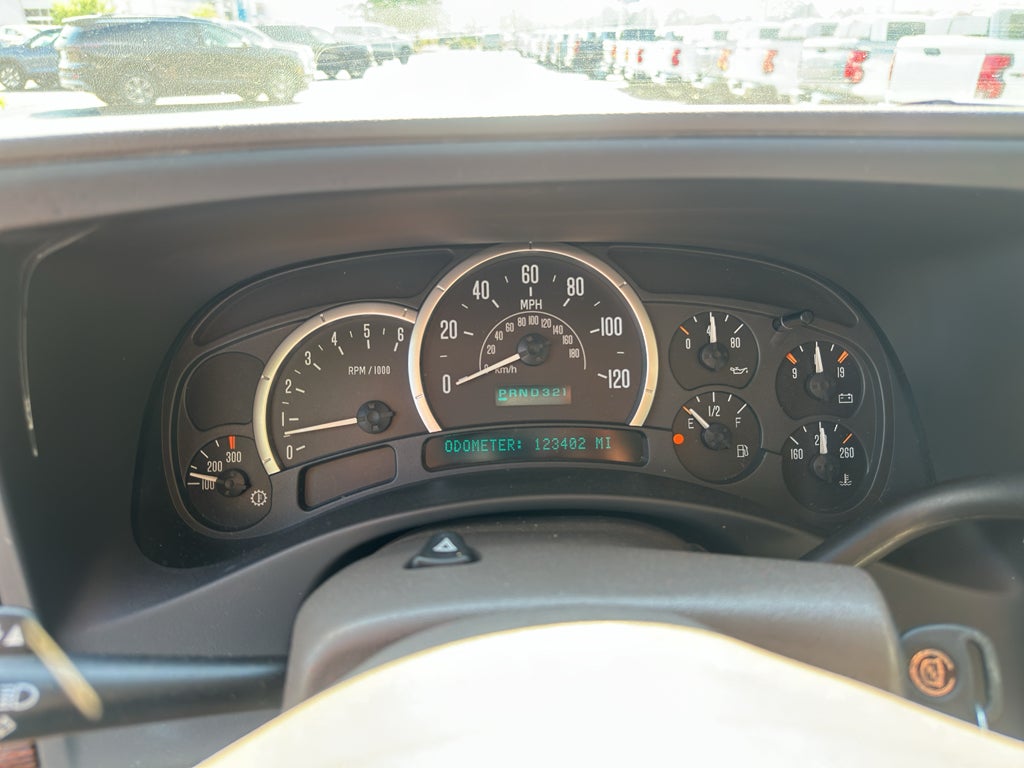 2003 Cadillac Escalade Standard
