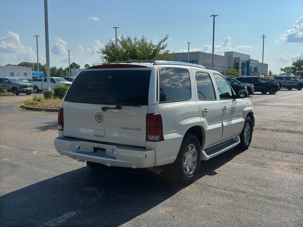 2003 Cadillac Escalade Standard