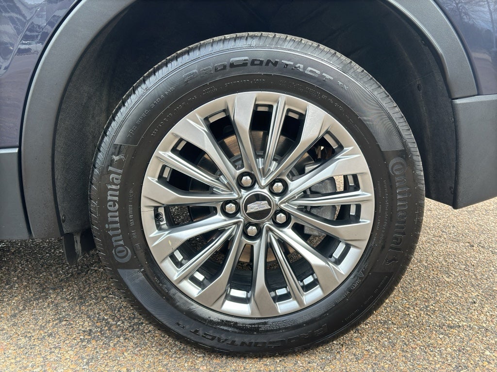 2025 Cadillac XT4 Premium Luxury