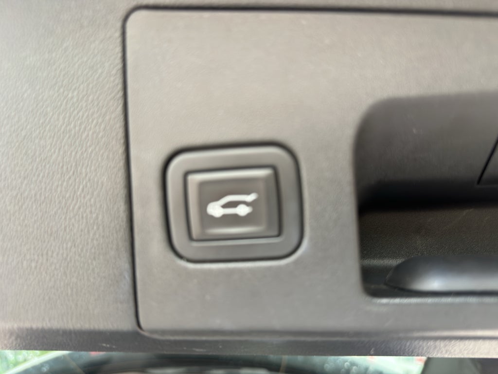 2023 Cadillac XT5 FWD Premium Luxury