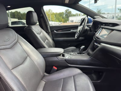 2023 Cadillac XT5 FWD Premium Luxury