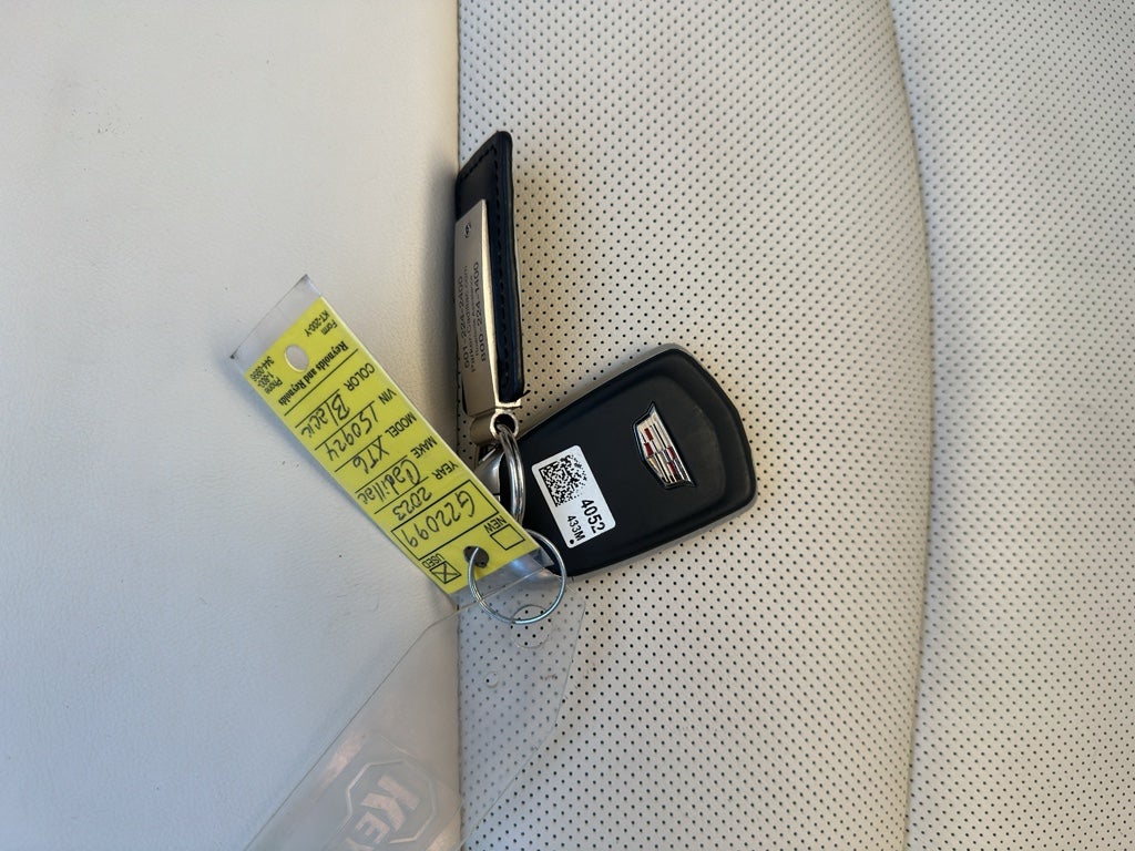 2023 Cadillac XT6 Premium Luxury