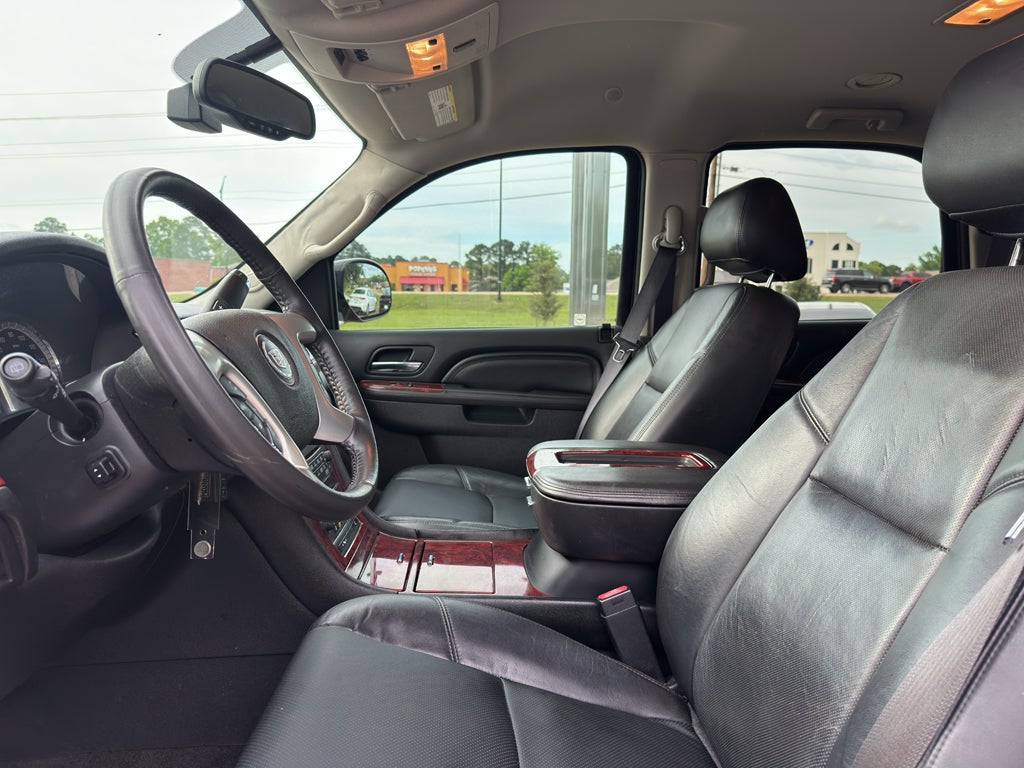 2012 Cadillac Escalade Luxury