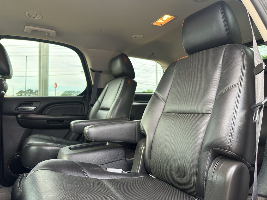 2012 Cadillac Escalade Luxury