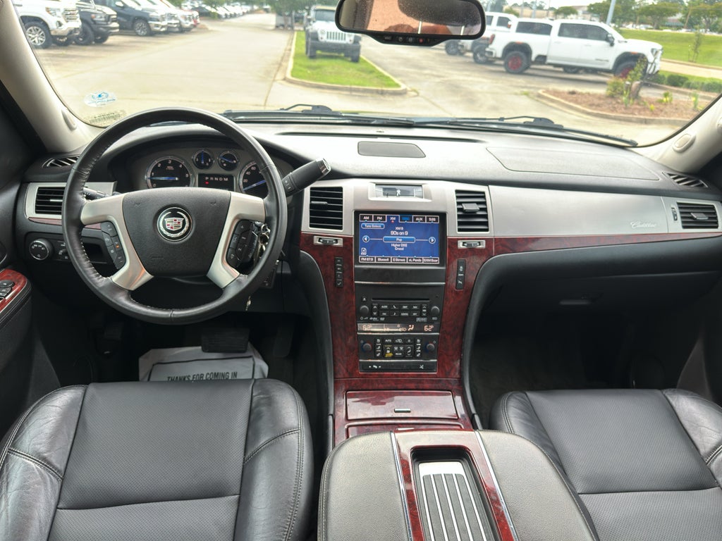 2012 Cadillac Escalade Luxury