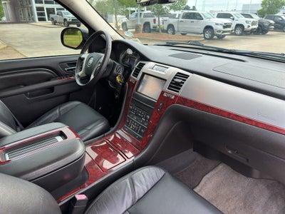 2012 Cadillac Escalade Luxury