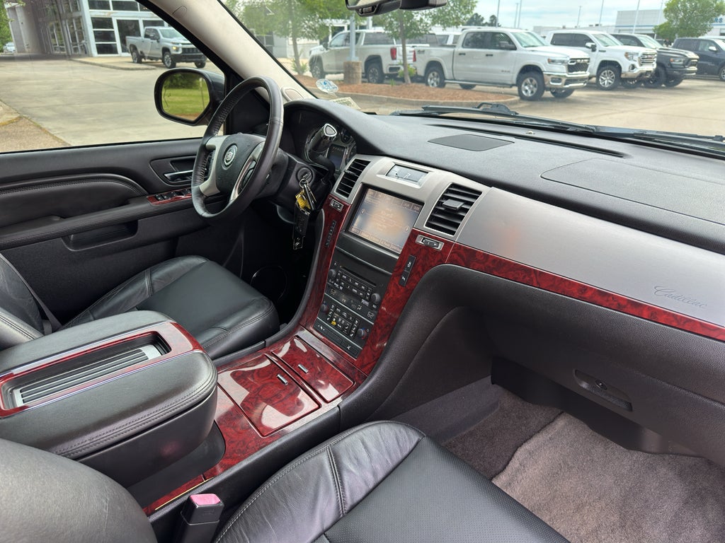2012 Cadillac Escalade Luxury