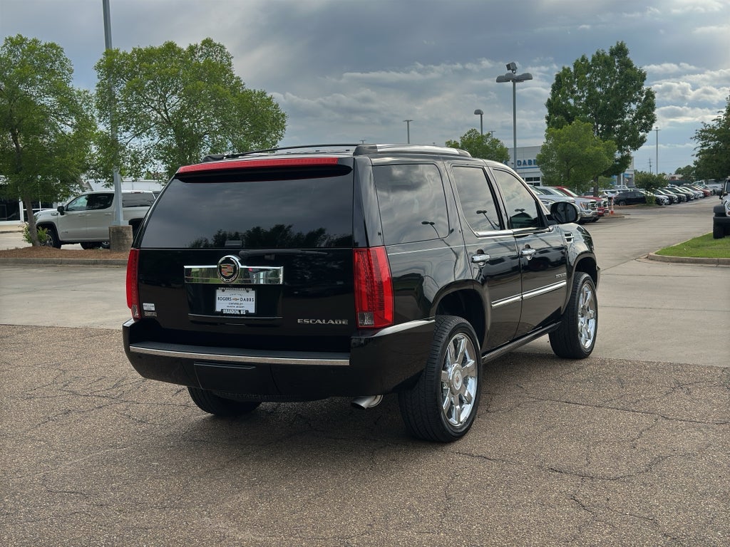 2012 Cadillac Escalade Luxury