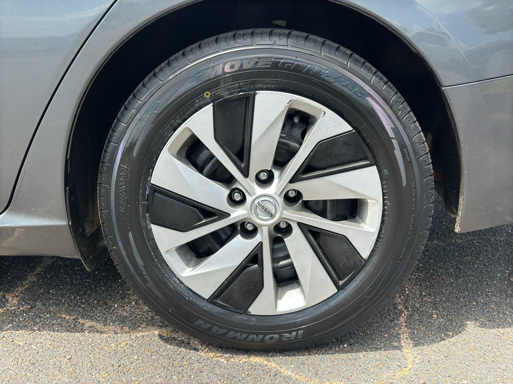 2022 Nissan Altima S - Photo 11
