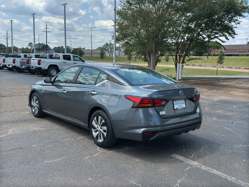 2022 Nissan Altima S - Photo 5