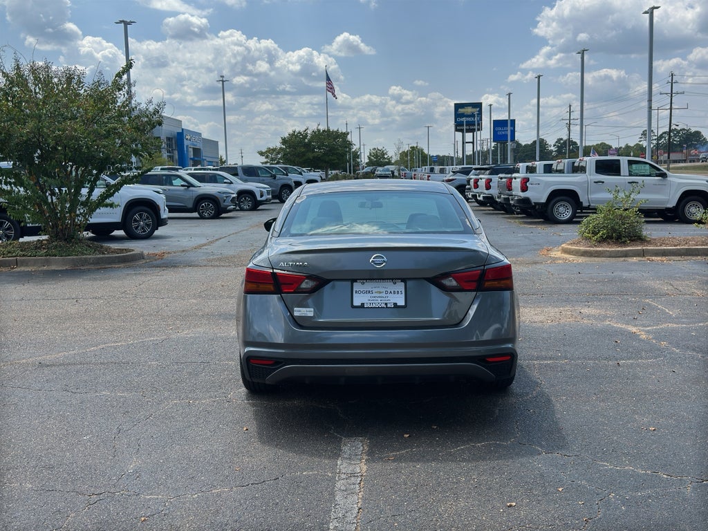 2022 Nissan Altima S - Photo 6