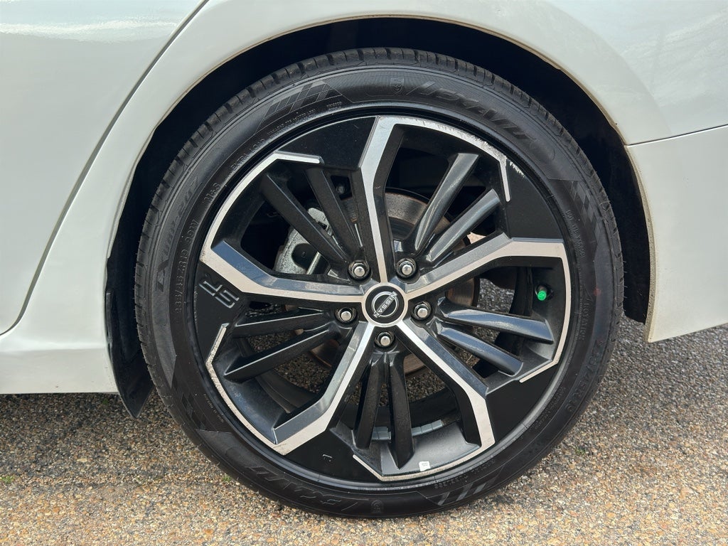 2024 Nissan Altima SR FWD