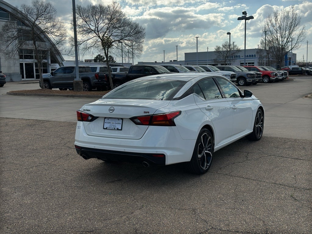 2024 Nissan Altima SR FWD